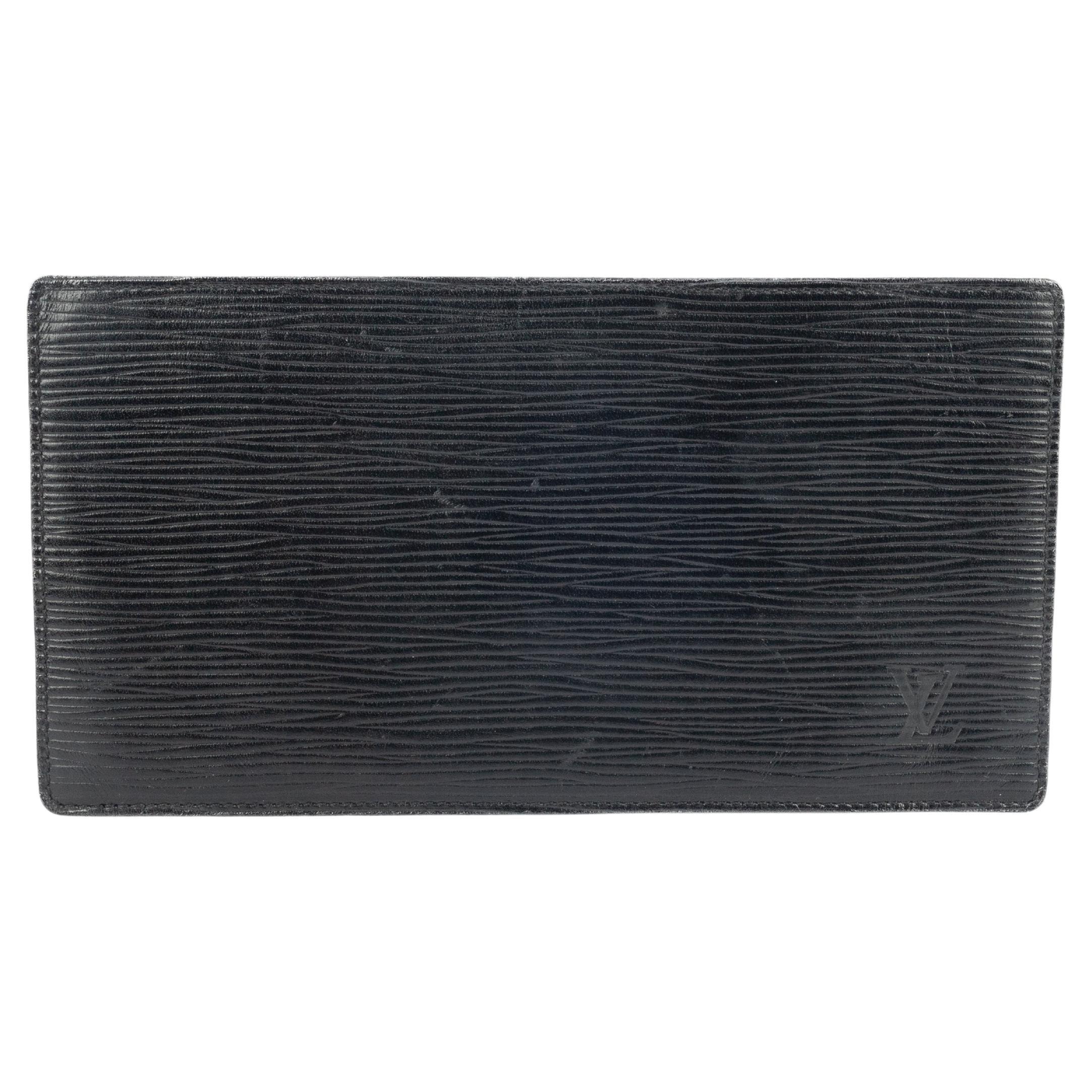 Tarjetero Louis Vuitton en venta