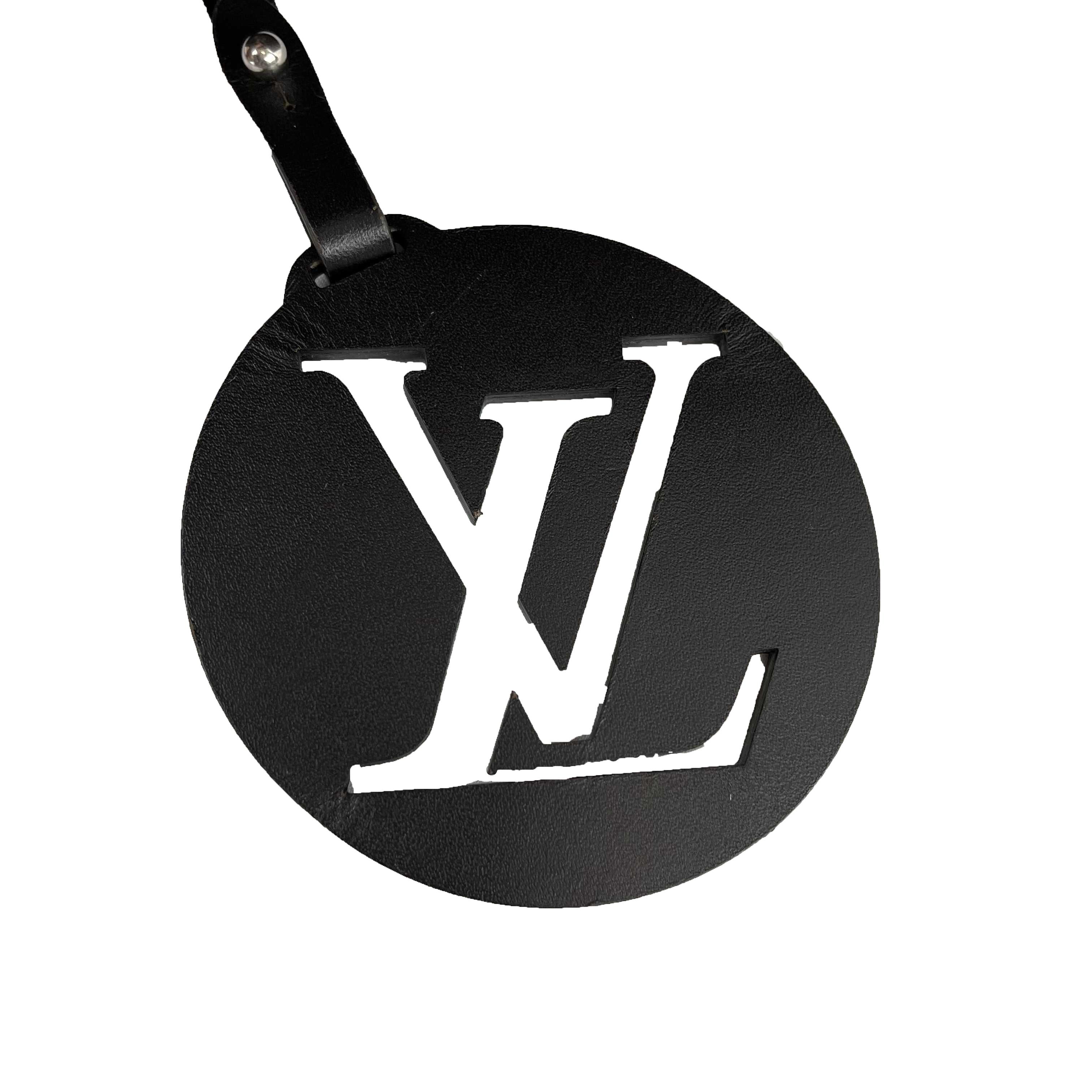 Louis Vuitton - Carmel Hobo Mahina Leather Brown Monogram Shoulder Bag w/ Charm 8