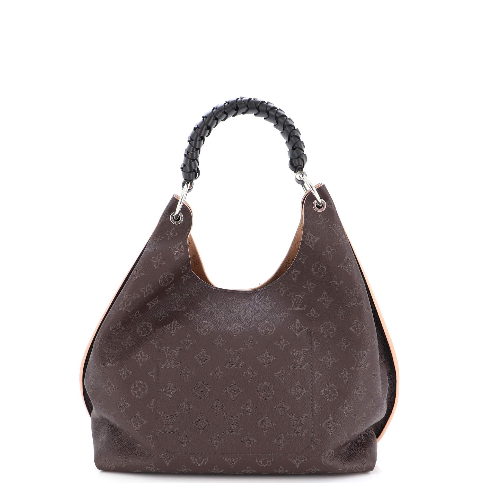 Louis Vuitton Carmel Hobo Mahina Leather In Good Condition In NY, NY
