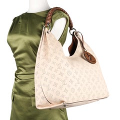 LOUIS VUITTON Carmel Mahina Leather Creme