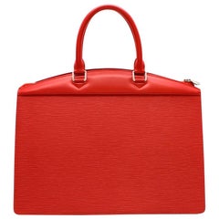 Louis Vuitton - Sac à main en cuir épi Riviera rouge carmin