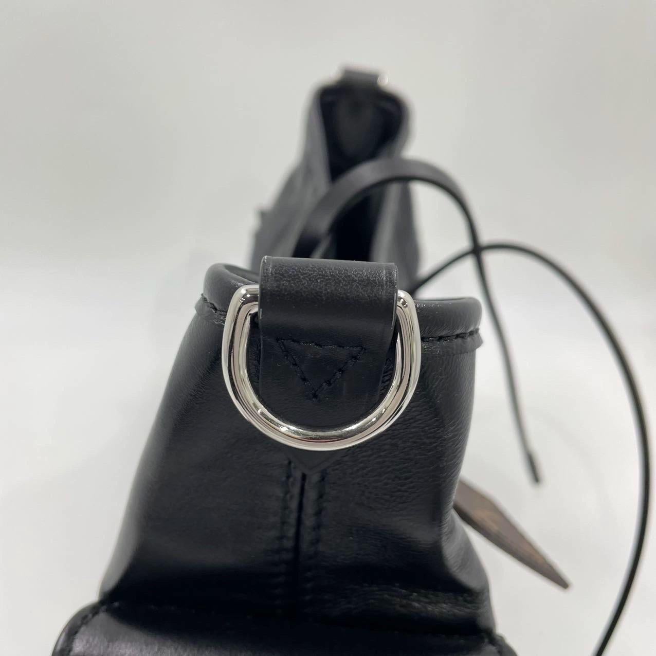 Louis Vuitton CarryAll Cargo Vibe PM Small Lambskin Leather So Black Shoulder Ba 6