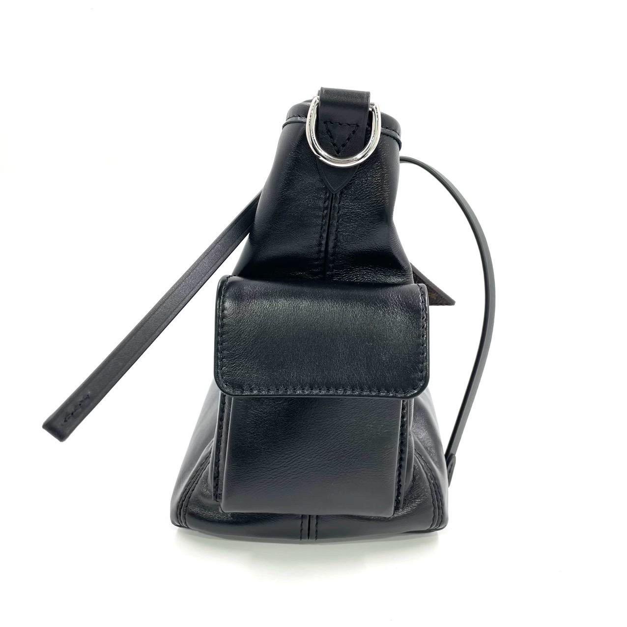 Louis Vuitton CarryAll Cargo Vibe PM Small Lambskin Leather So Black Shoulder Ba 2