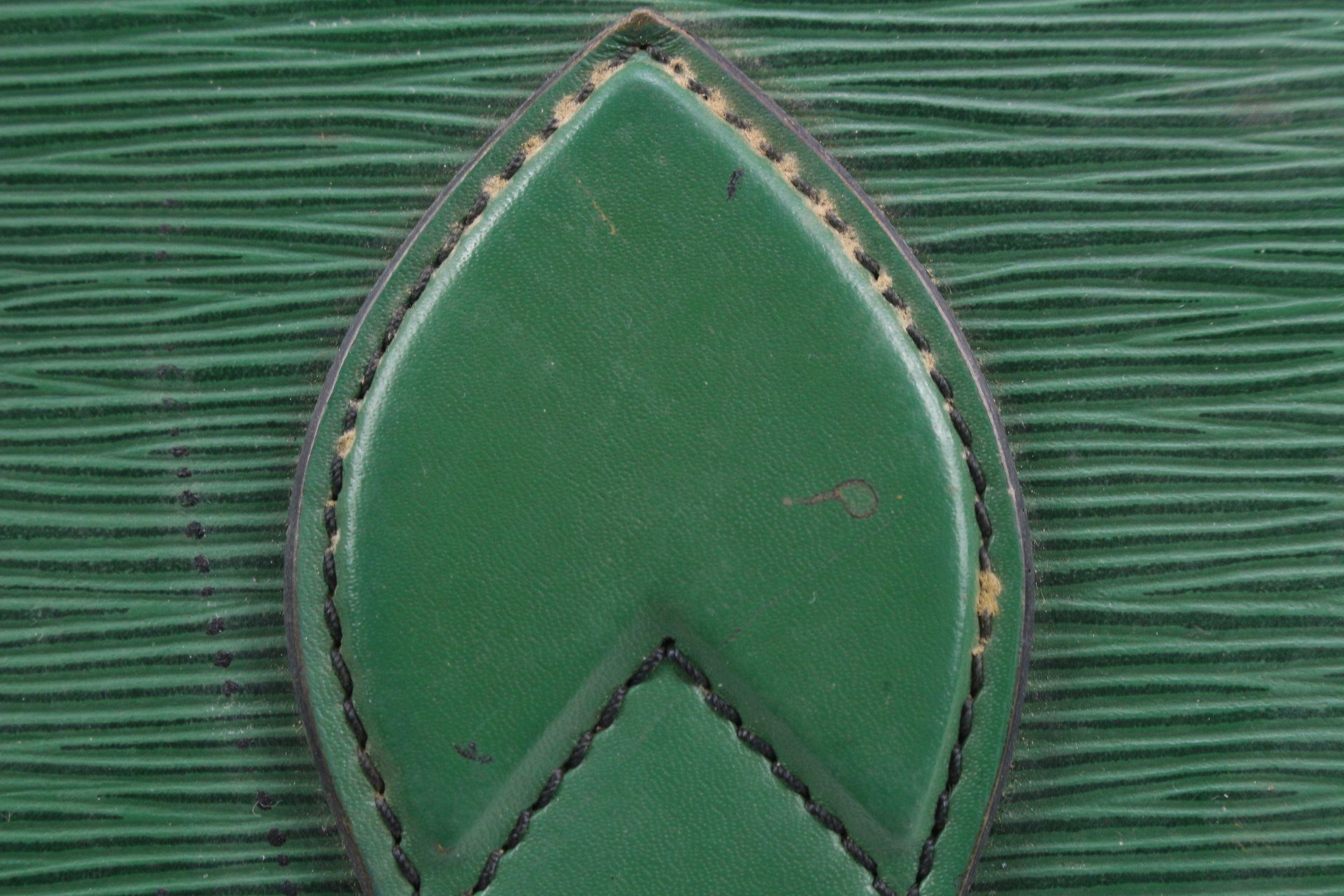 Louis Vuitton Cartouchiere 872776 Green Epi Leather Cross Body Bag 4