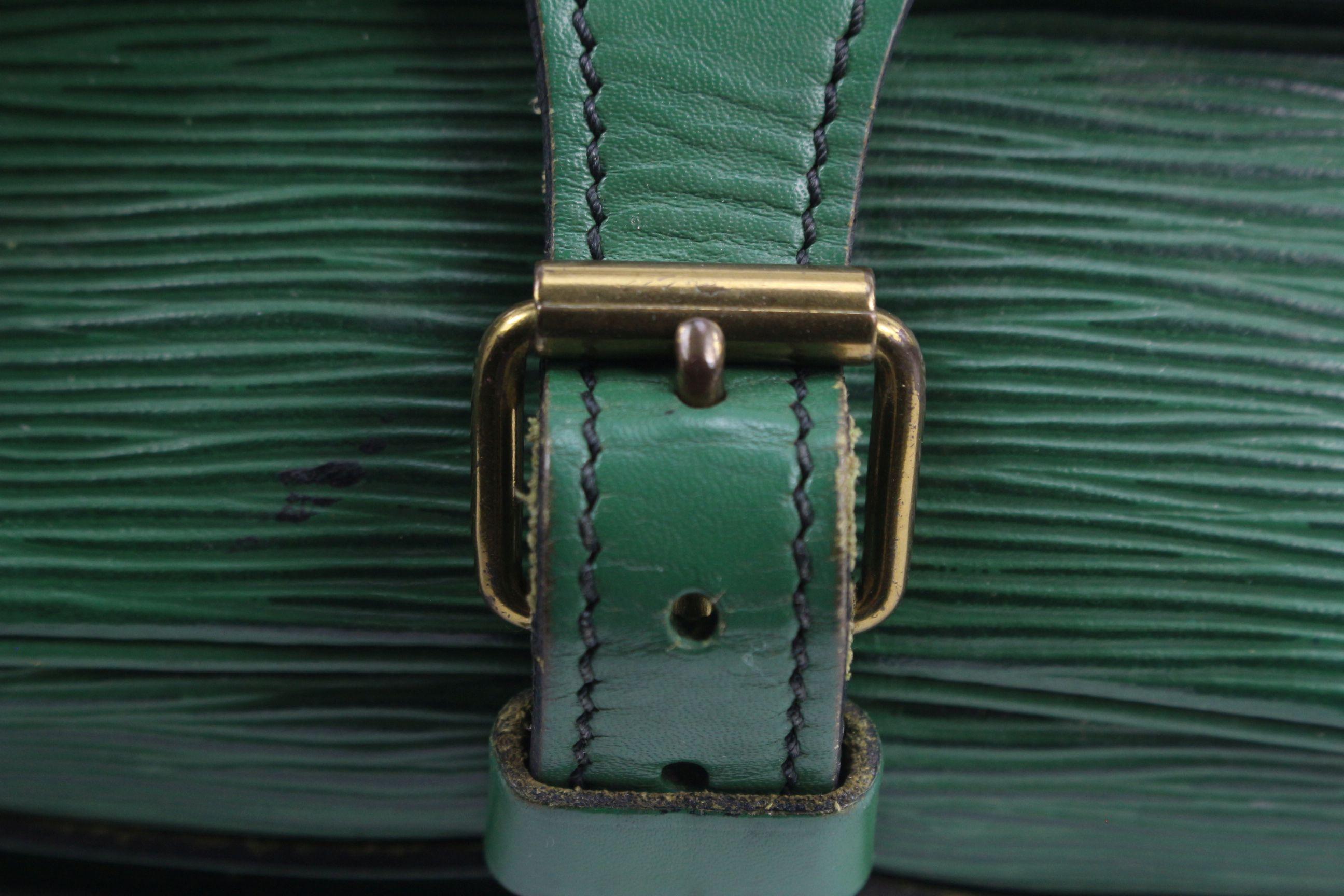 Louis Vuitton Cartouchiere 872776 Green Epi Leather Cross Body Bag 5
