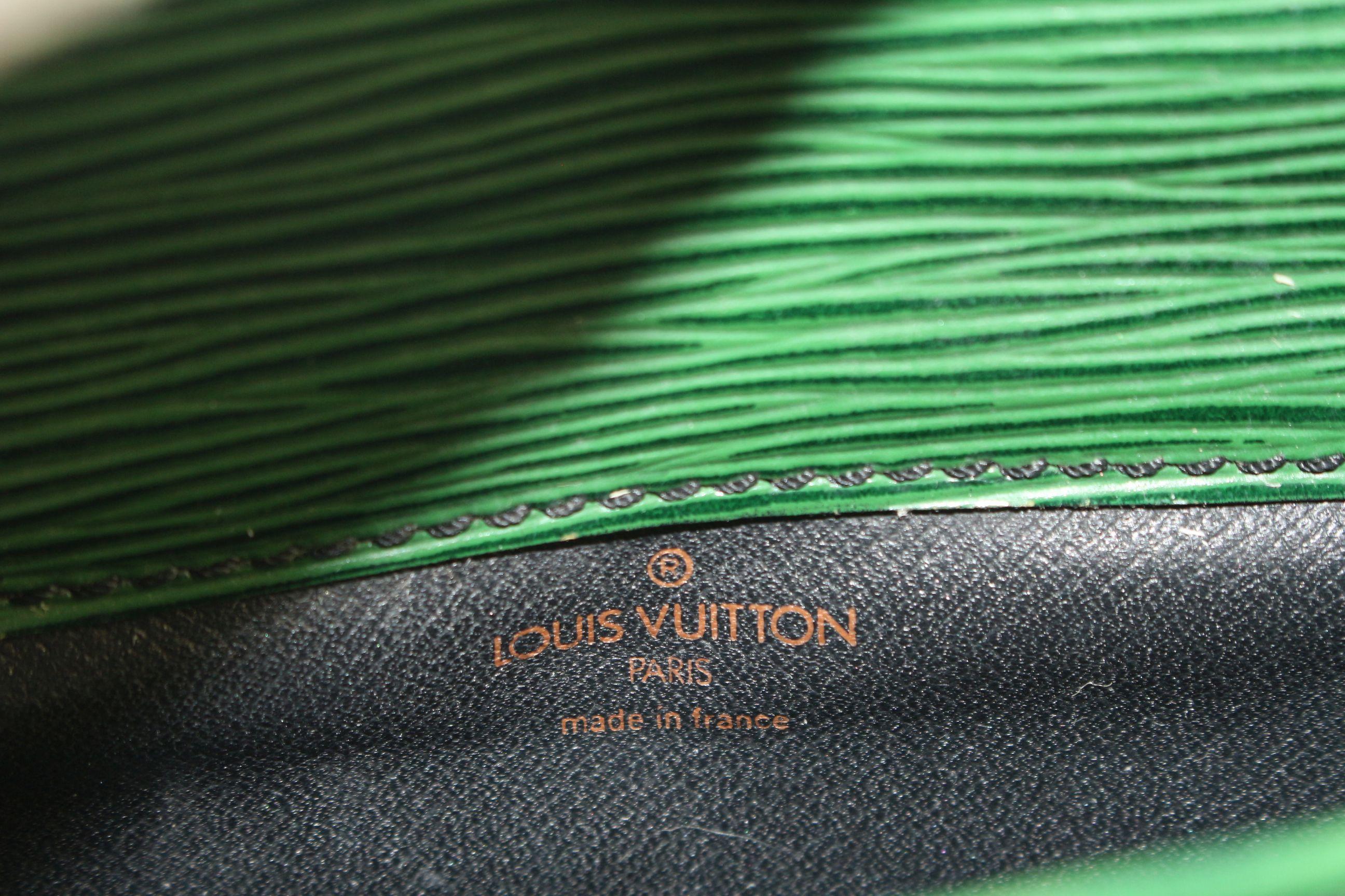 Louis Vuitton Cartouchiere 872776 Green Epi Leather Cross Body Bag 3