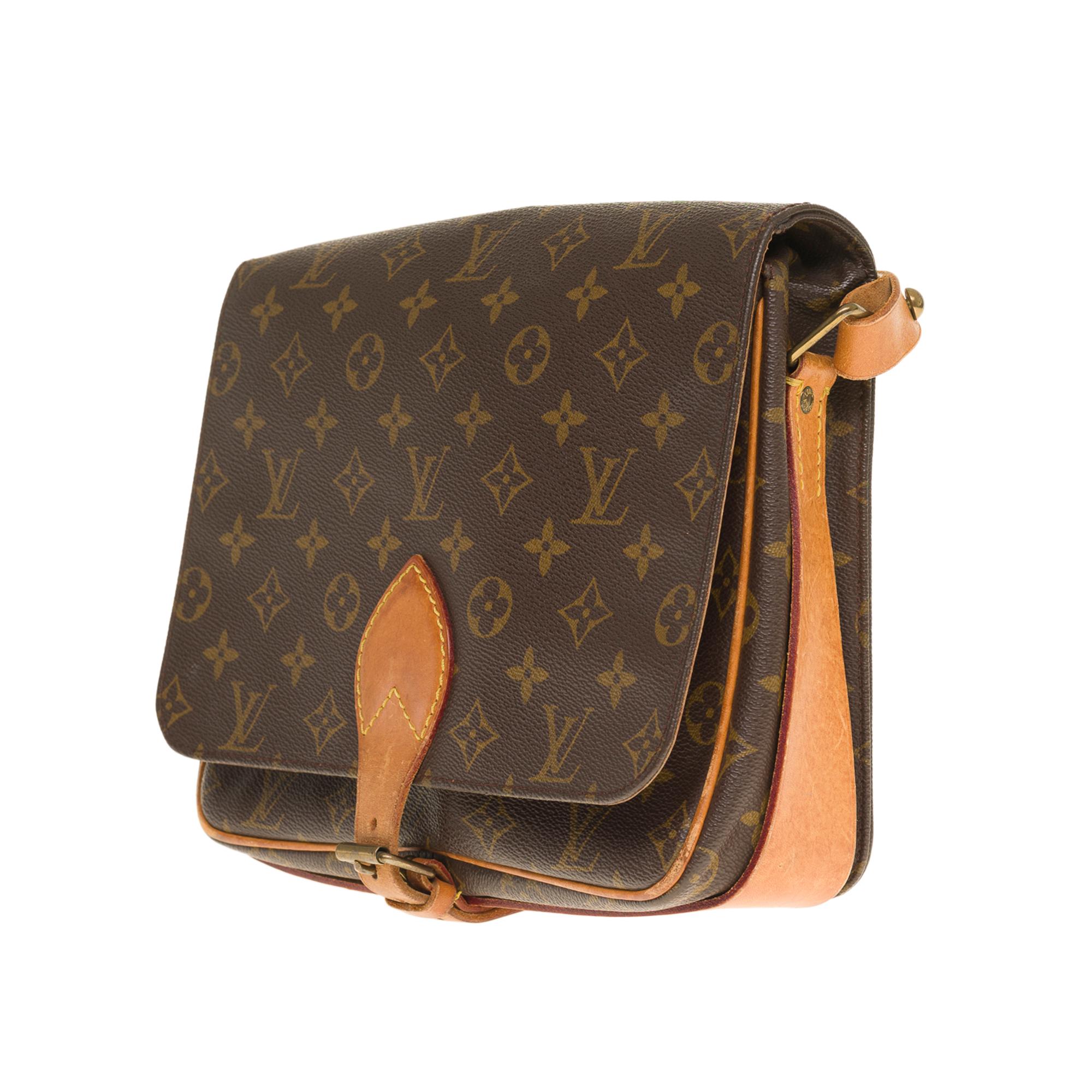 lv cartouchiere