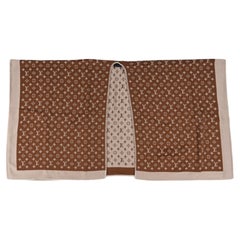 Louis Vuitton Cashmere Monogram Brown Embrace Poncho