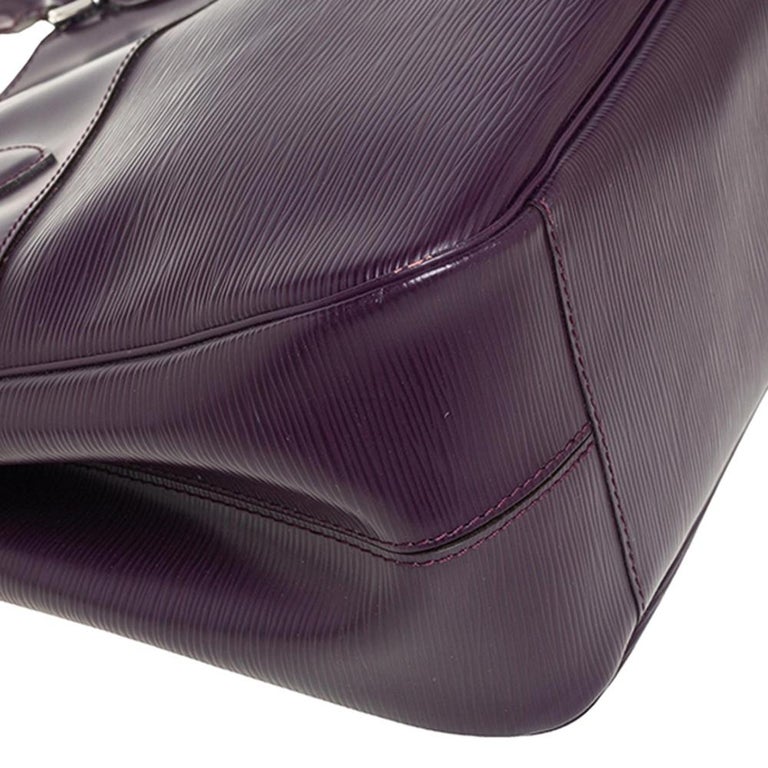 Louis-Vuitton-Epi-Leather-Pochette-Montagne-Cassis-M5929K – dct