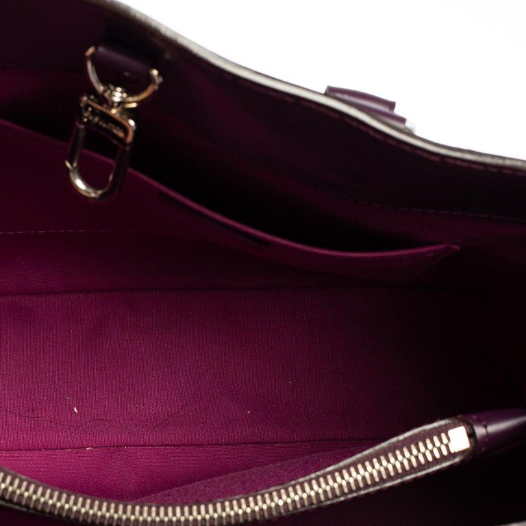 Louis Vuitton Cassis Epi Leather Passy PM Bag For Sale 2