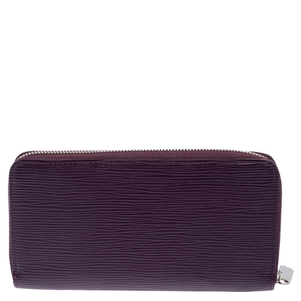 Louis Vuitton Purple Epi Leather Zippy Wallet For Sale at 1stDibs