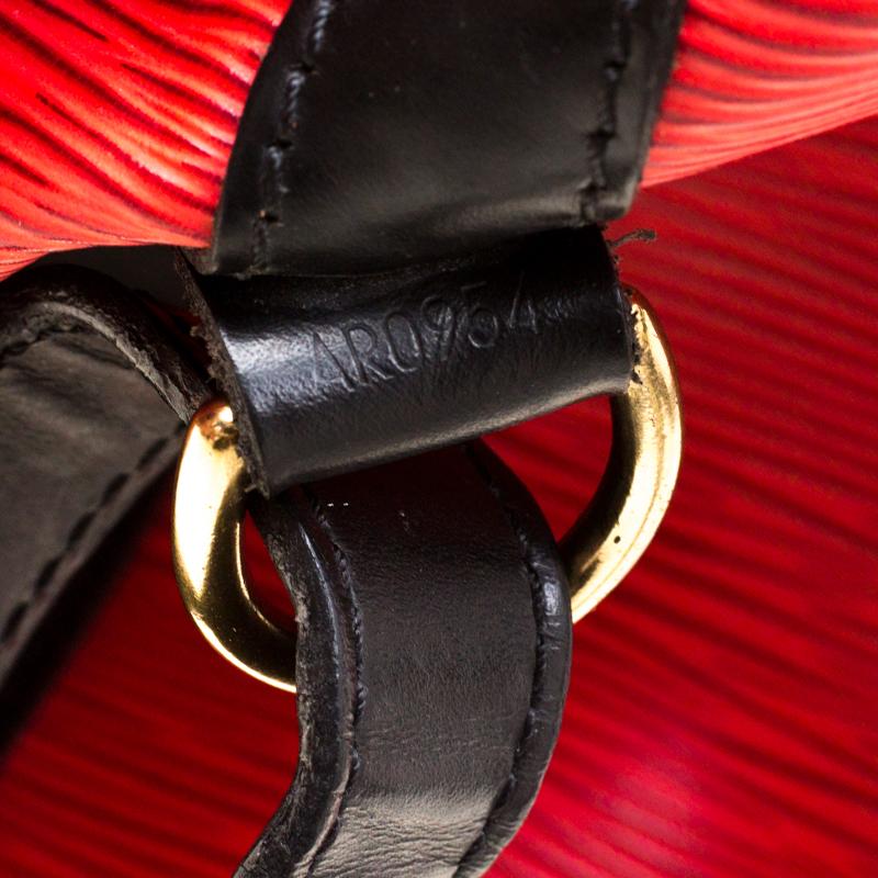 Louis Vuitton Castilian Red Epi Leather Neonoe Bag 5