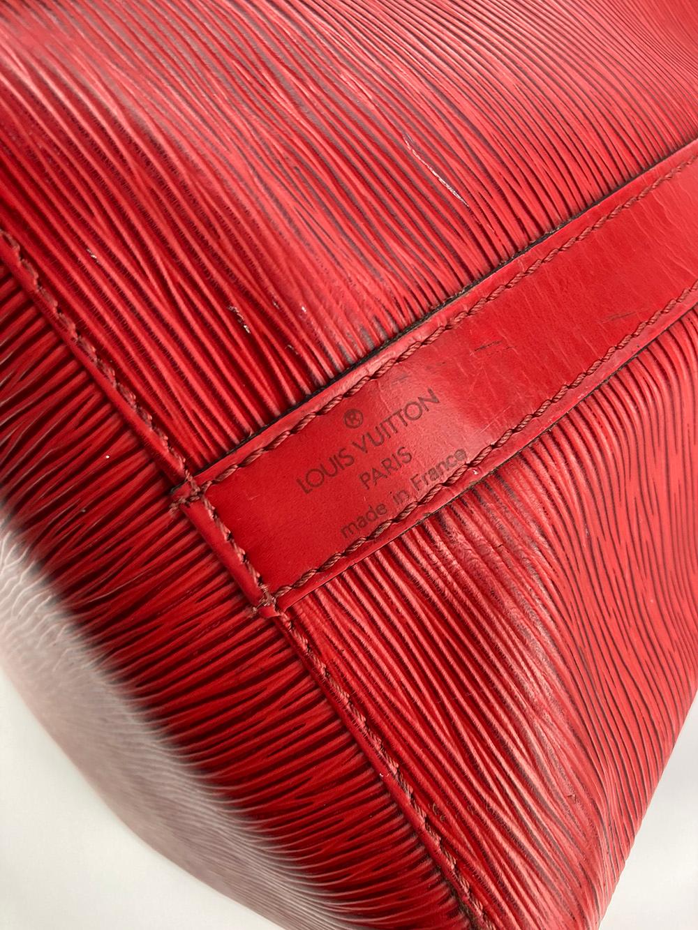 Louis Vuitton Castillian Red Epi Noe Drawstring Bucket Bag For Sale 13
