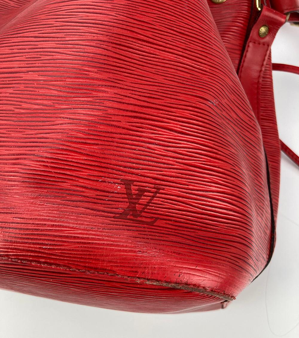 Louis Vuitton Castillian Red Epi Noe Drawstring Bucket Bag For Sale 1