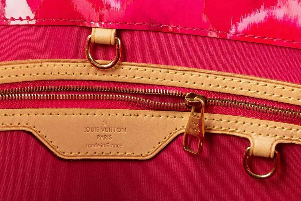 Louis Vuitton Catalina Bag in Pink For Sale 4