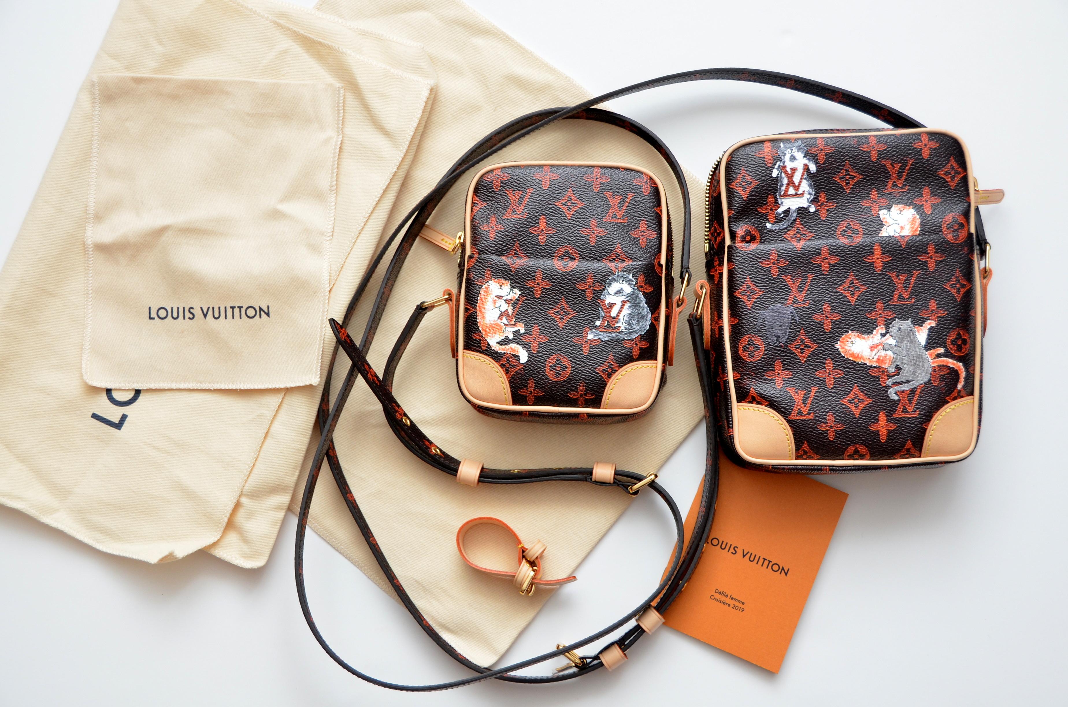 
Brand new Louis Vuitton Catogram Paname bag set, never used, with original dust bag and box.  

The most coveted bag from the icon Grace Coddington collaboration, sold out before the release, impossible to get! 
A real fashion statement: two bags