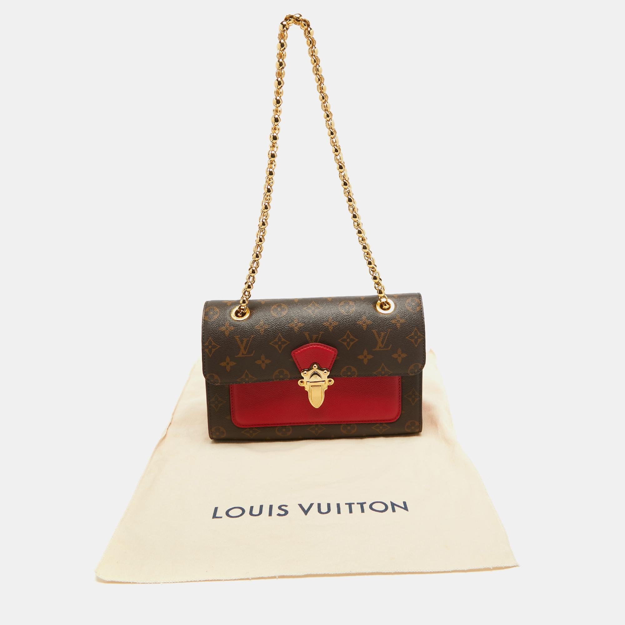 Louis Vuitton Cerise Monogramm Tasche aus Segeltuch und Leder Victoire im Angebot 8