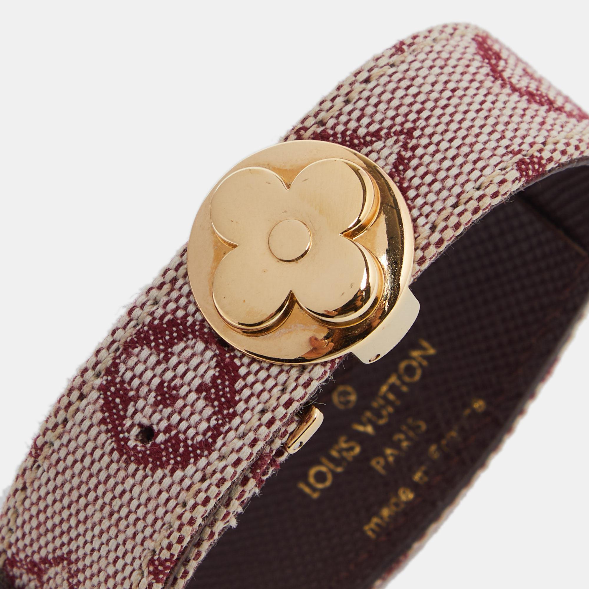Louis Vuitton Cerise Monogram Mini Lin Millennium Wish Bracelet In Good Condition In Dubai, Al Qouz 2
