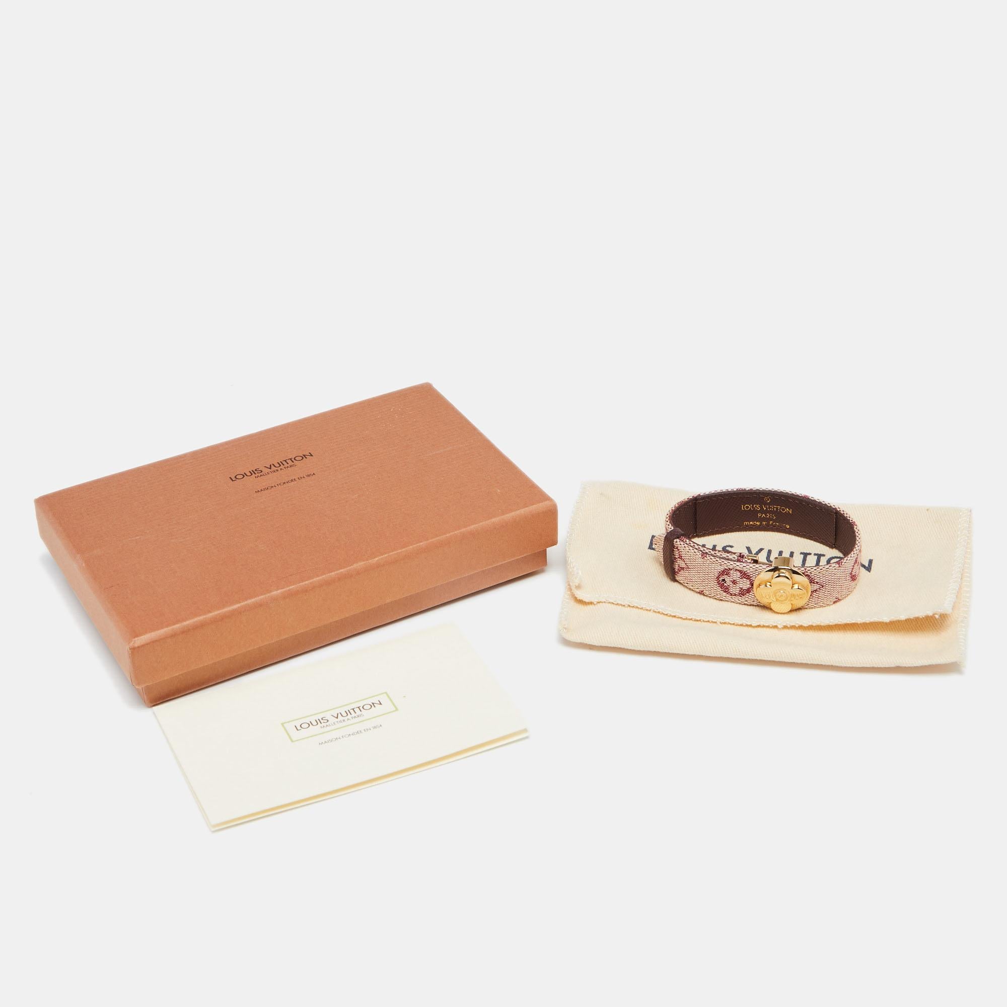 lv belt bracelet