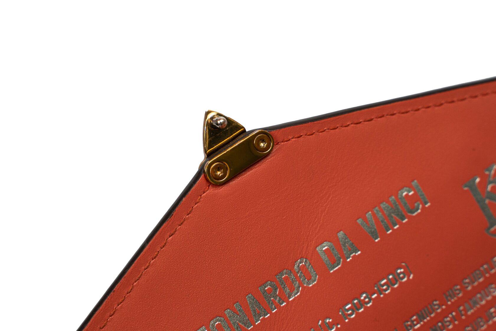 Louis Vuitton Chain Bag Limited Edition with designer Jeff Coons - Da Vinci For Sale 6