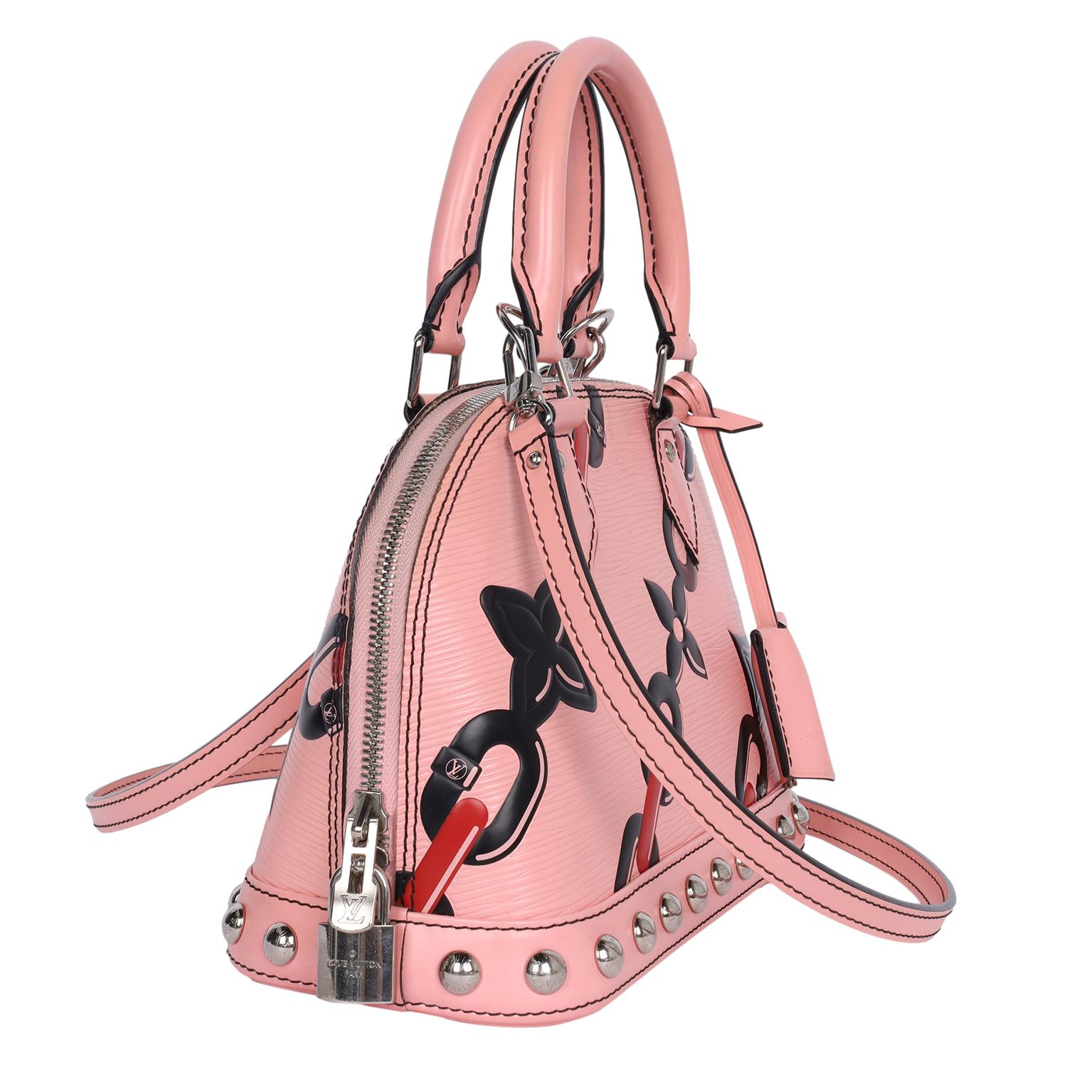 Louis Vuitton - Mini sac à bandoulière rose Alma BB en cuir avec chaîne et fleurs en vente 2