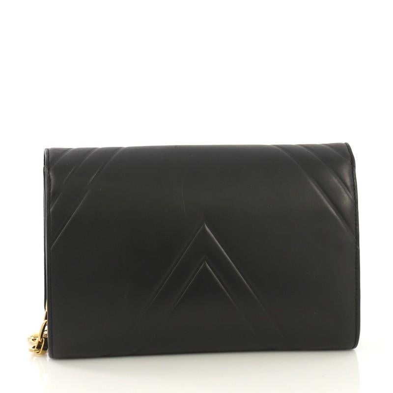 lv louise clutch