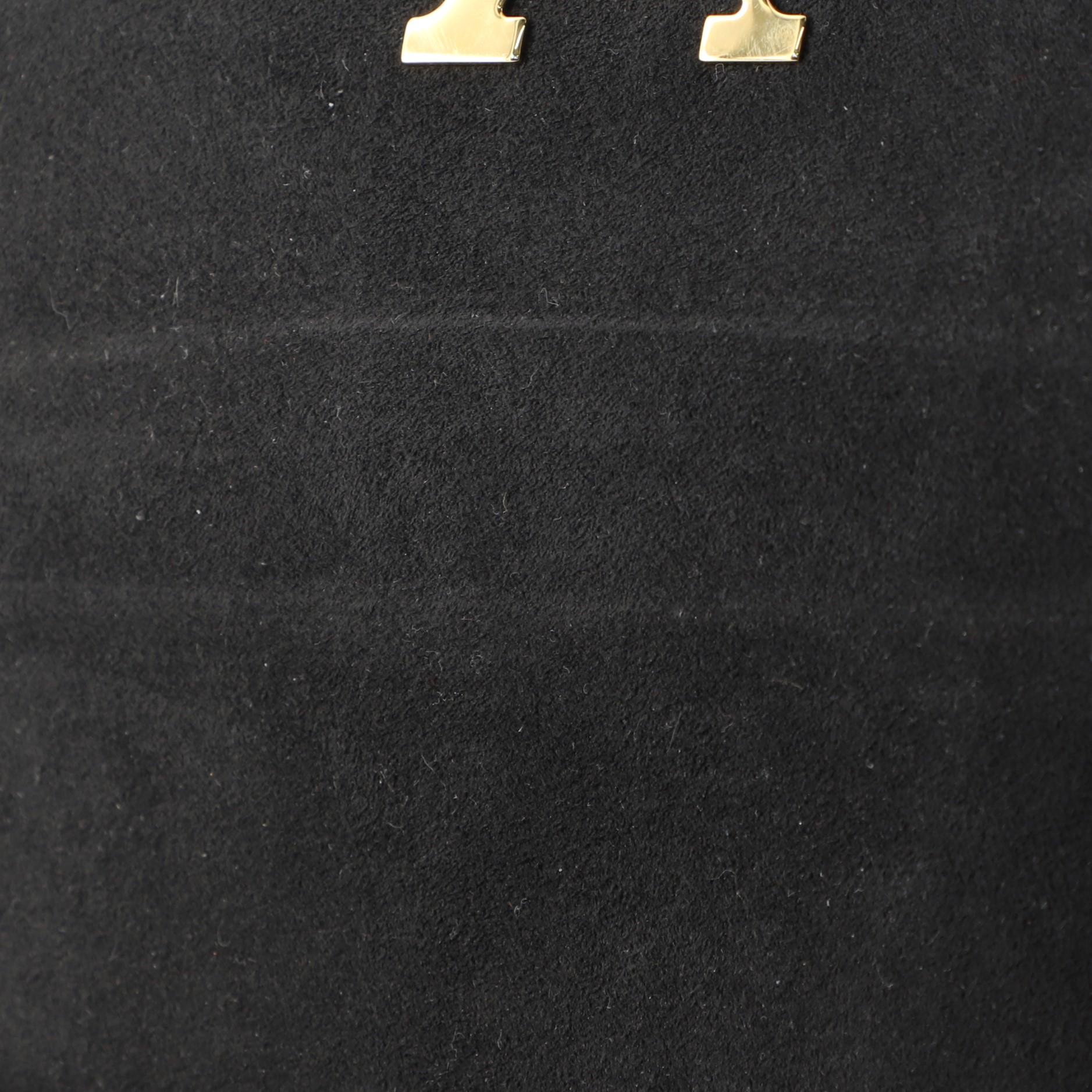 Louis Vuitton Chain Louise Clutch Leather GM 1