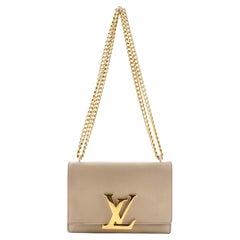 Louis Vuitton Chain Louise Clutch Leather MM