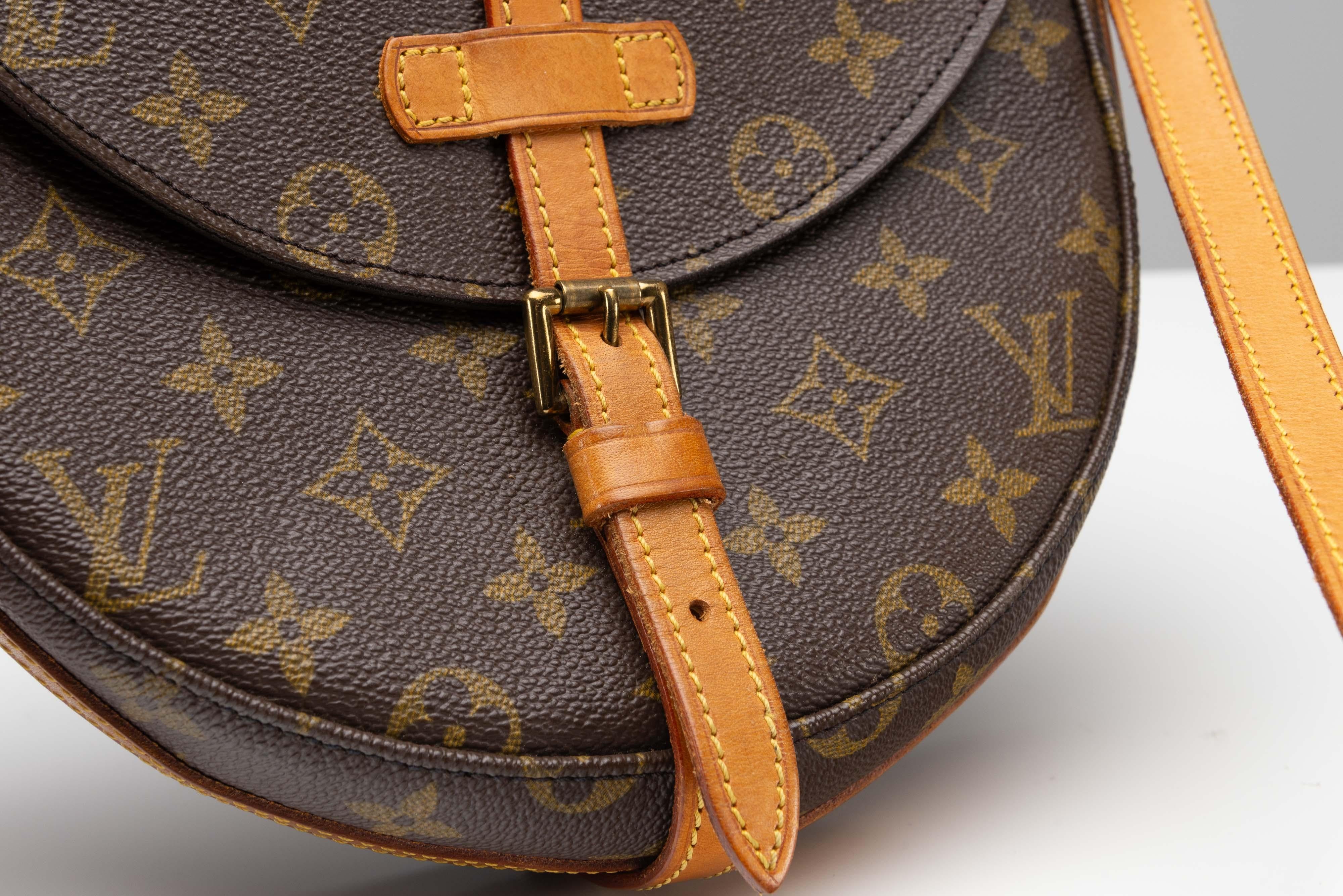 Louis Vuitton Chantilly Vintage Monogram Crossbody Bag 4