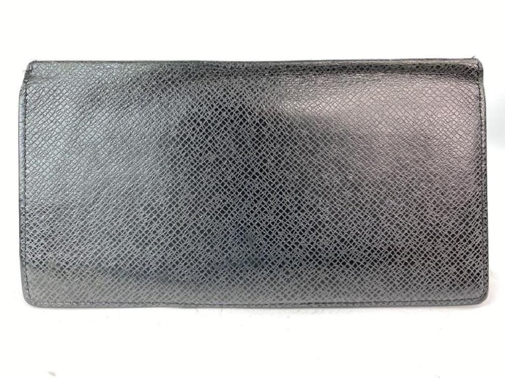 Women's Louis Vuitton Charcoal Black Glacier Taiga Leather Brazza Long Wallet 17LVA1022 For Sale