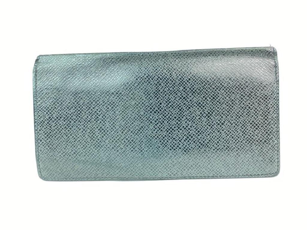 Louis Vuitton Charcoal Black Glacier Taiga Leather Brazza Long Wallet 17LVA1022 For Sale 5