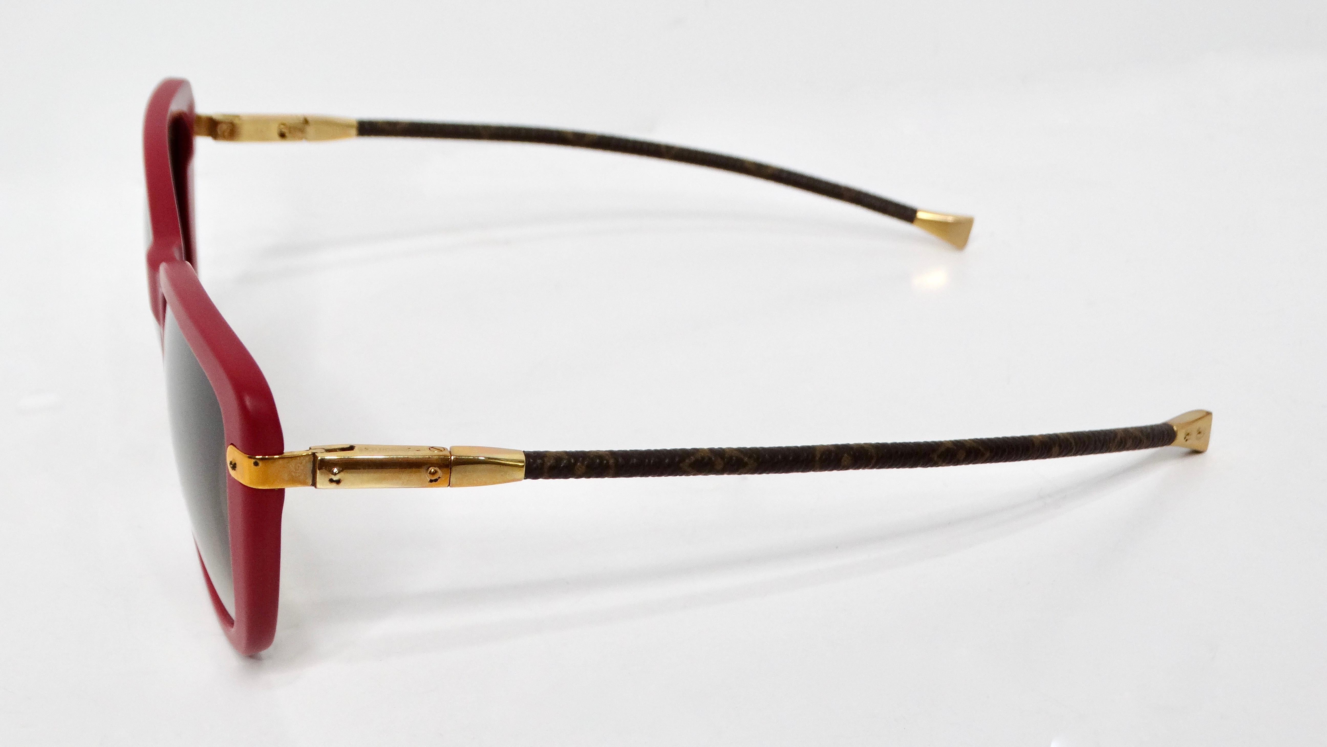 Louis Vuitton Charlotte Frame Purple Acetate Monogram Foldable Sunglasses In Good Condition For Sale In Scottsdale, AZ