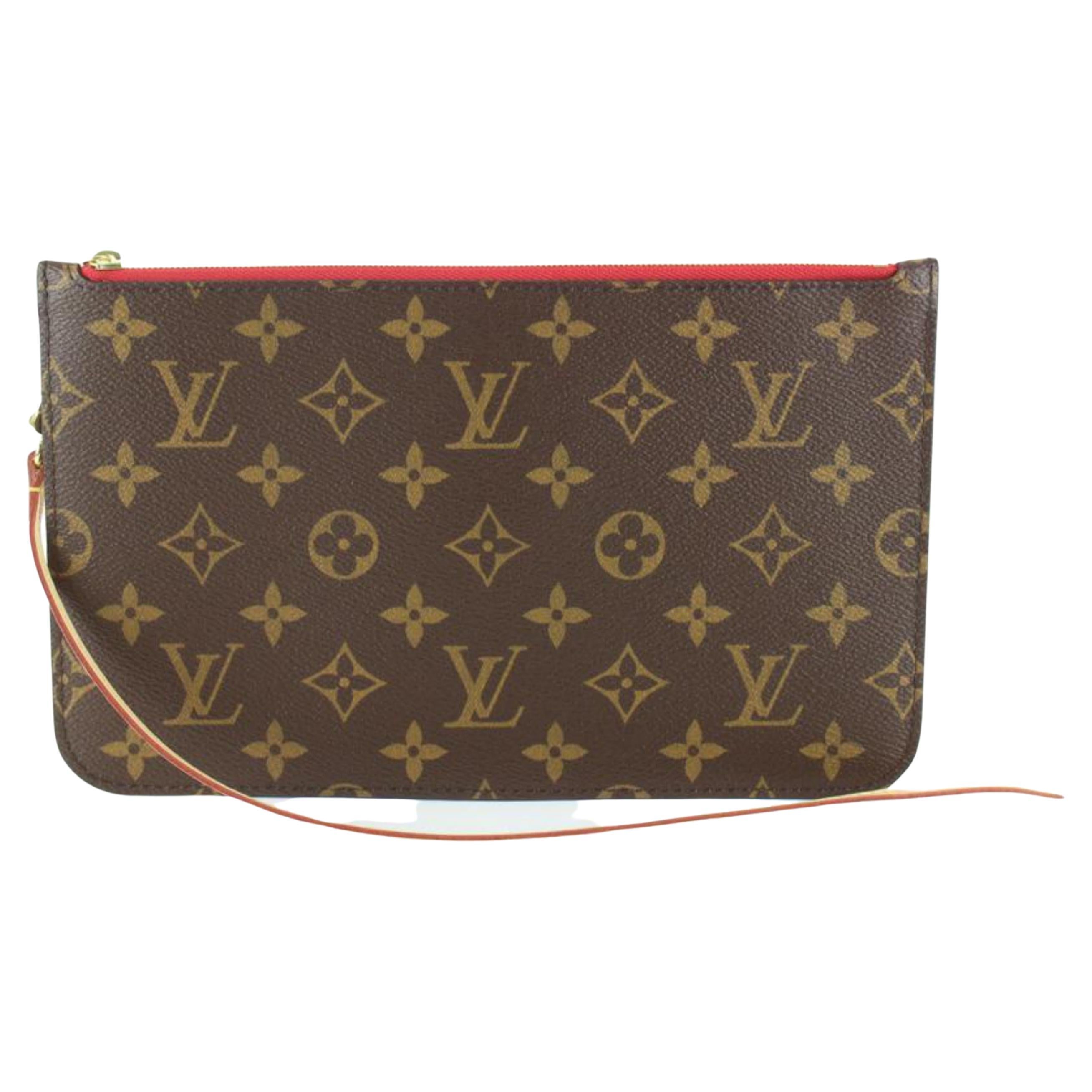 Louis Vuitton Pochette Clutch 390153