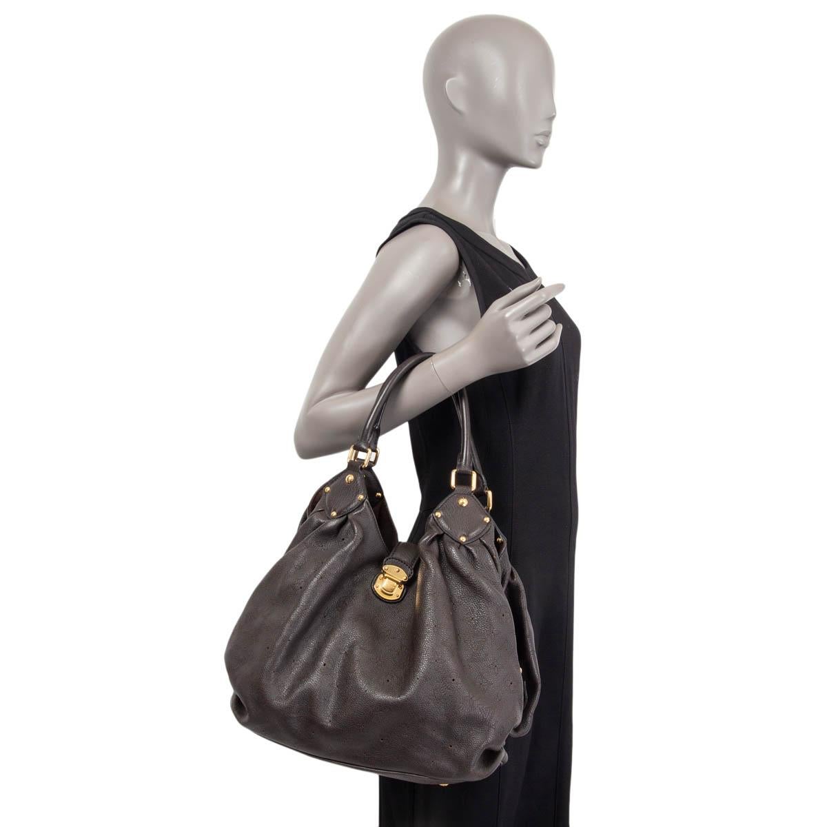 Women's LOUIS VUITTON Chocolate brown leather MONOGRAM MAHINA L Shoulder Bag For Sale