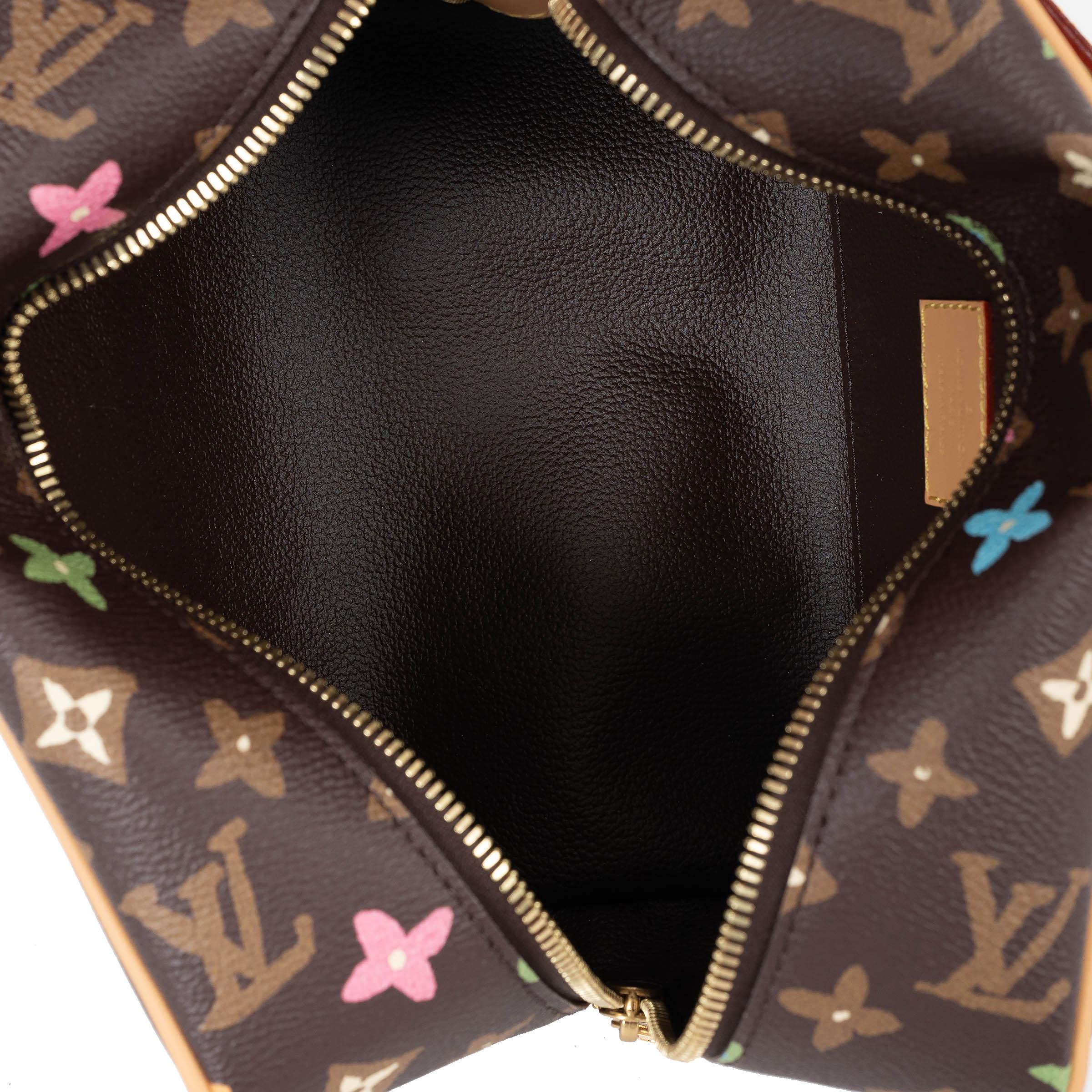 LOUIS VUITTON Sac LOCKER DOPP KIT Monogramme Chocolat en vente 1