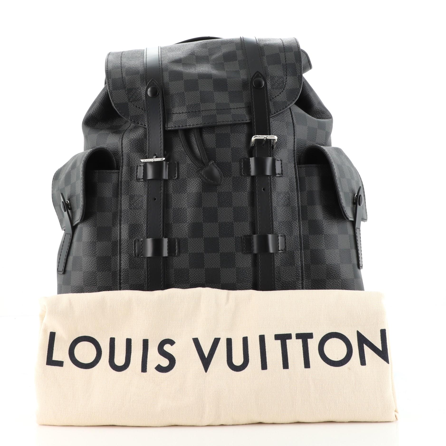 Condition: Great. Creasing on exterior, minor scuffs on leather trims. Minor pilling on straps, scratches on hardware.
Accessories: Dust Bag
Measurements: Handle Drop 2.5