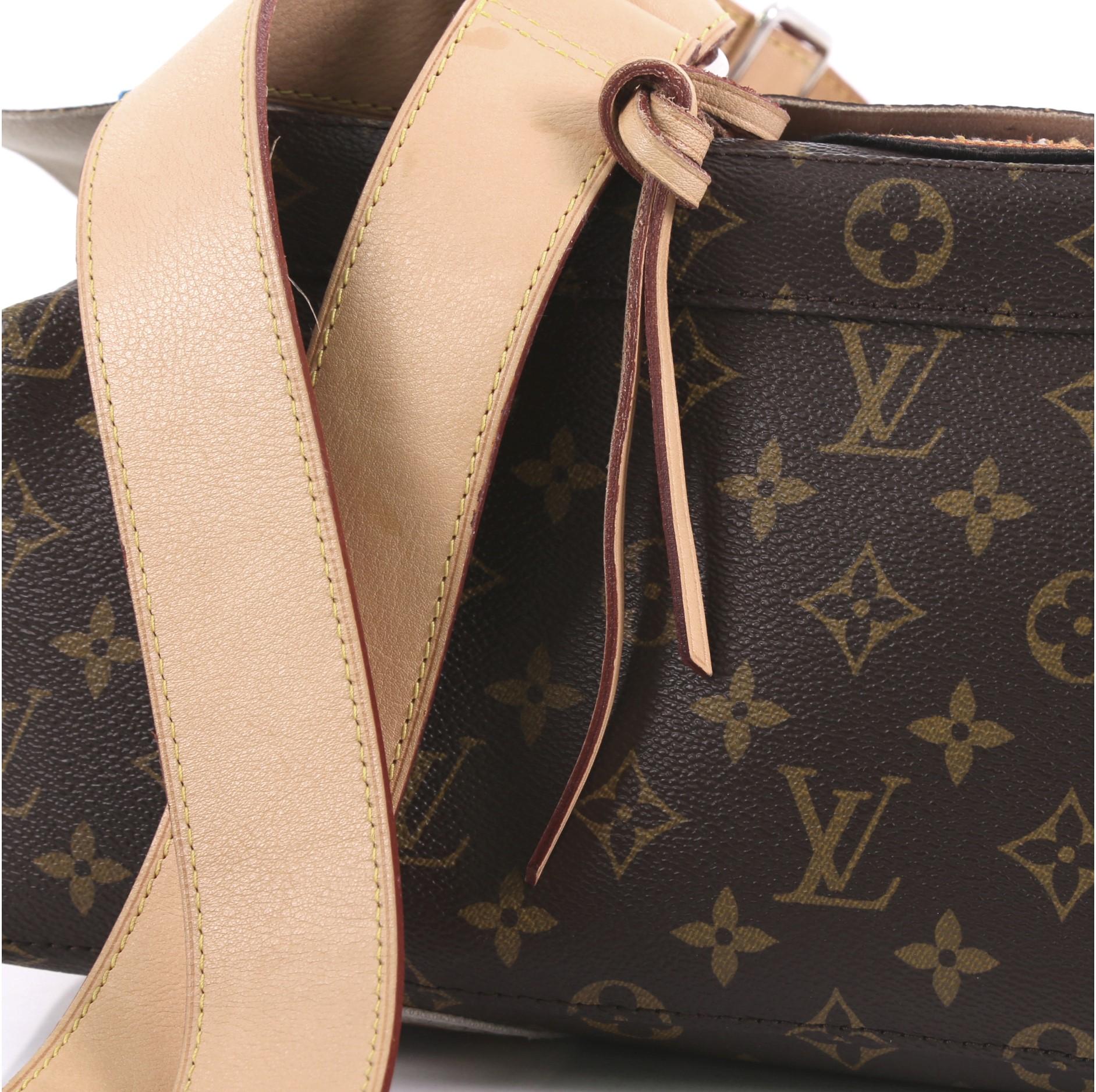 Louis Vuitton Cindy Sherman Camera Messenger Bag Patch Embellished Monogram  2