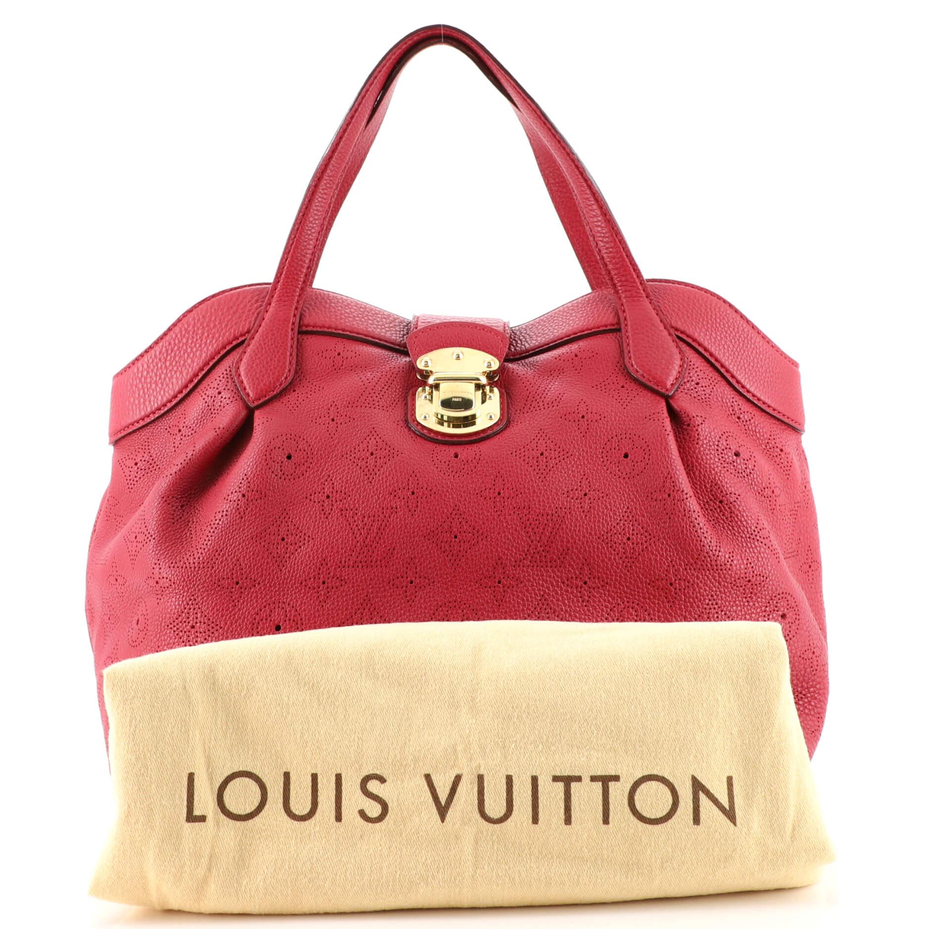 Louis Vuitton Albania - 2 For Sale on 1stDibs