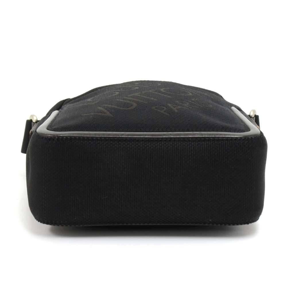 Louis Vuitton Citadin Black Damier Geant Canvas Messenger Bag 1