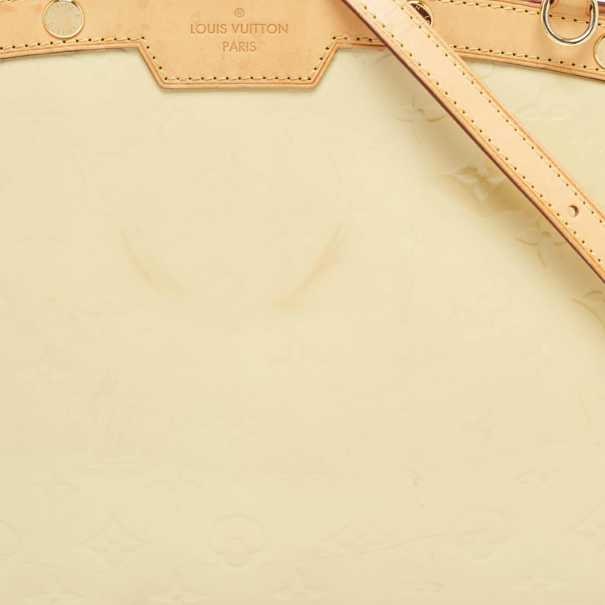 Women's Louis Vuitton Citrine Monogram Vernis Brea MM Bag For Sale