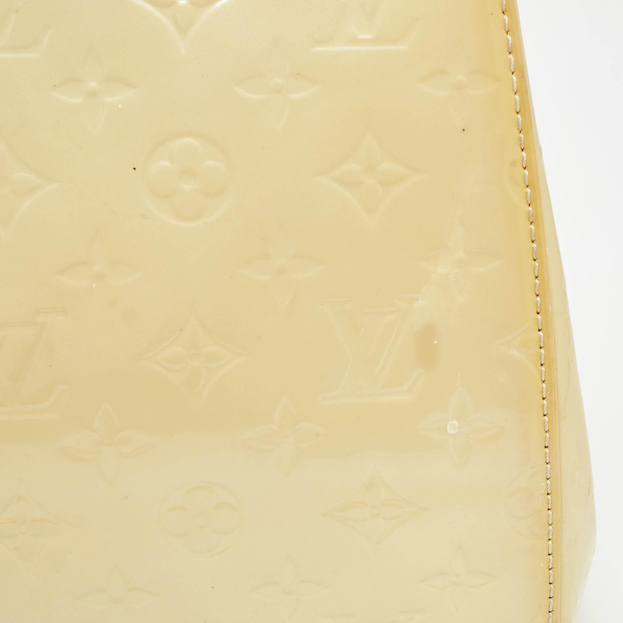 Louis Vuitton Citrine Monogram Vernis Brea MM Bag For Sale 1