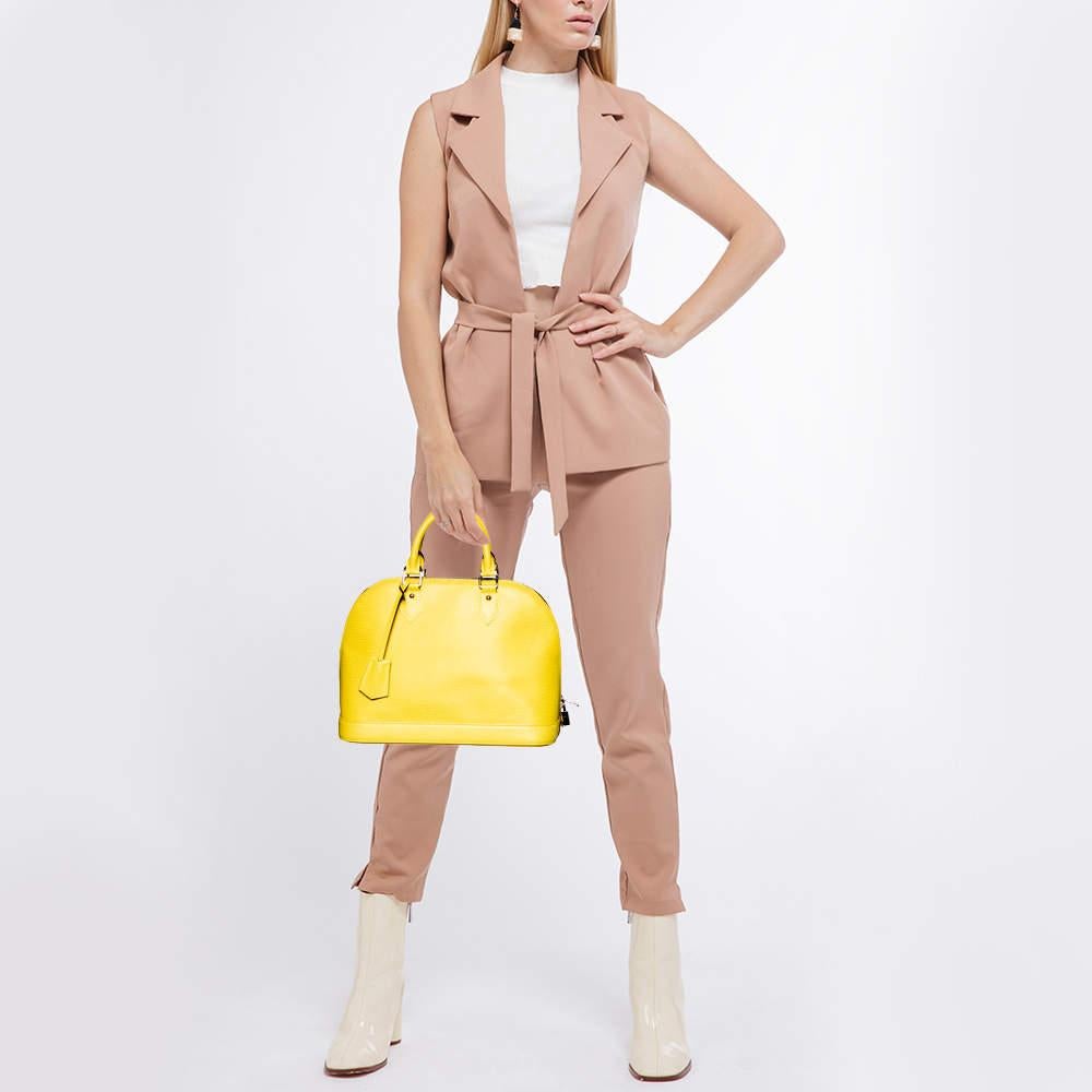 Louis Vuitton Citron Epi Leather Alma PM Bag In Good Condition In Dubai, Al Qouz 2