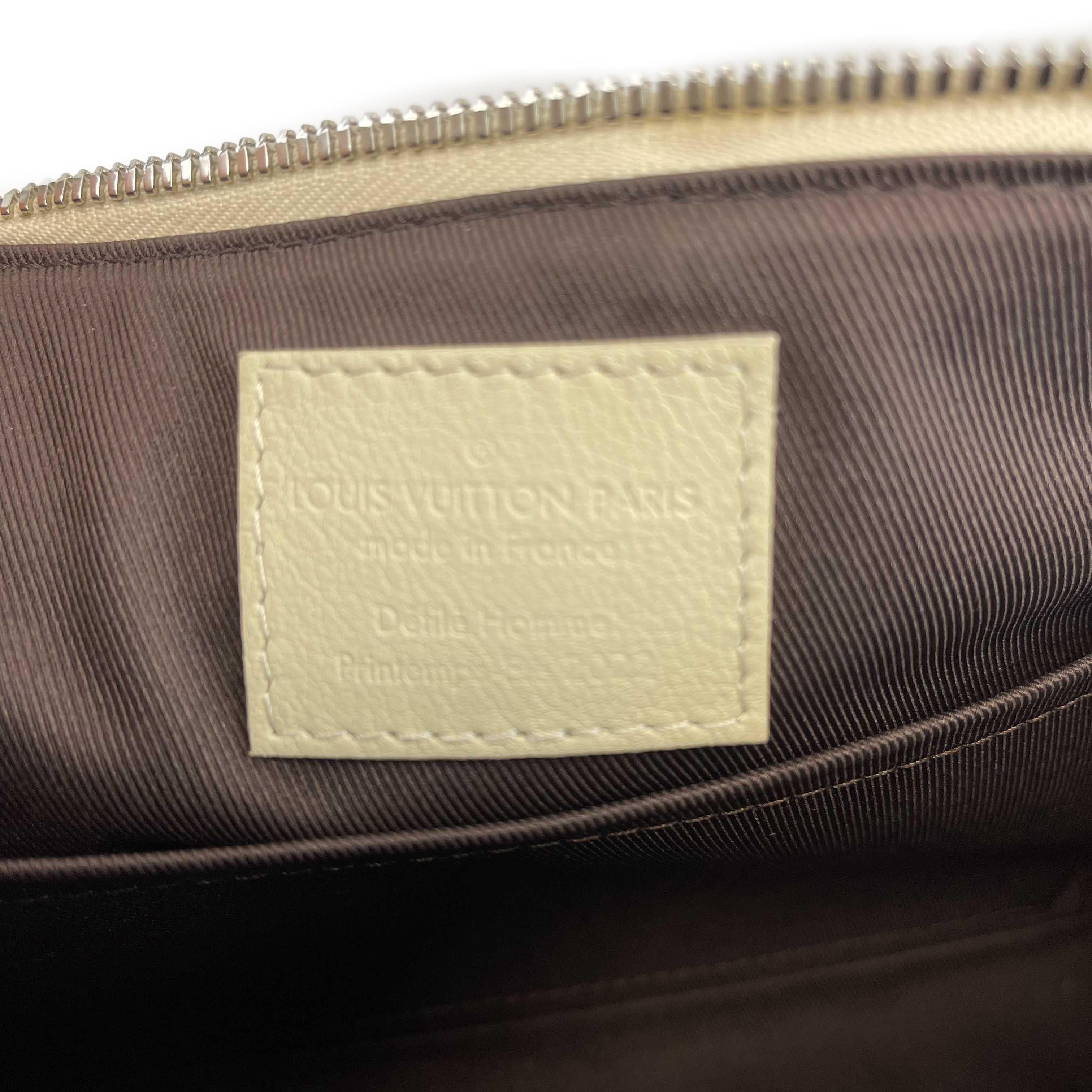 Louis Vuitton - City Keepall Bag Trunk L'oeil Calf Leather Cream Shoulder Bag For Sale 7