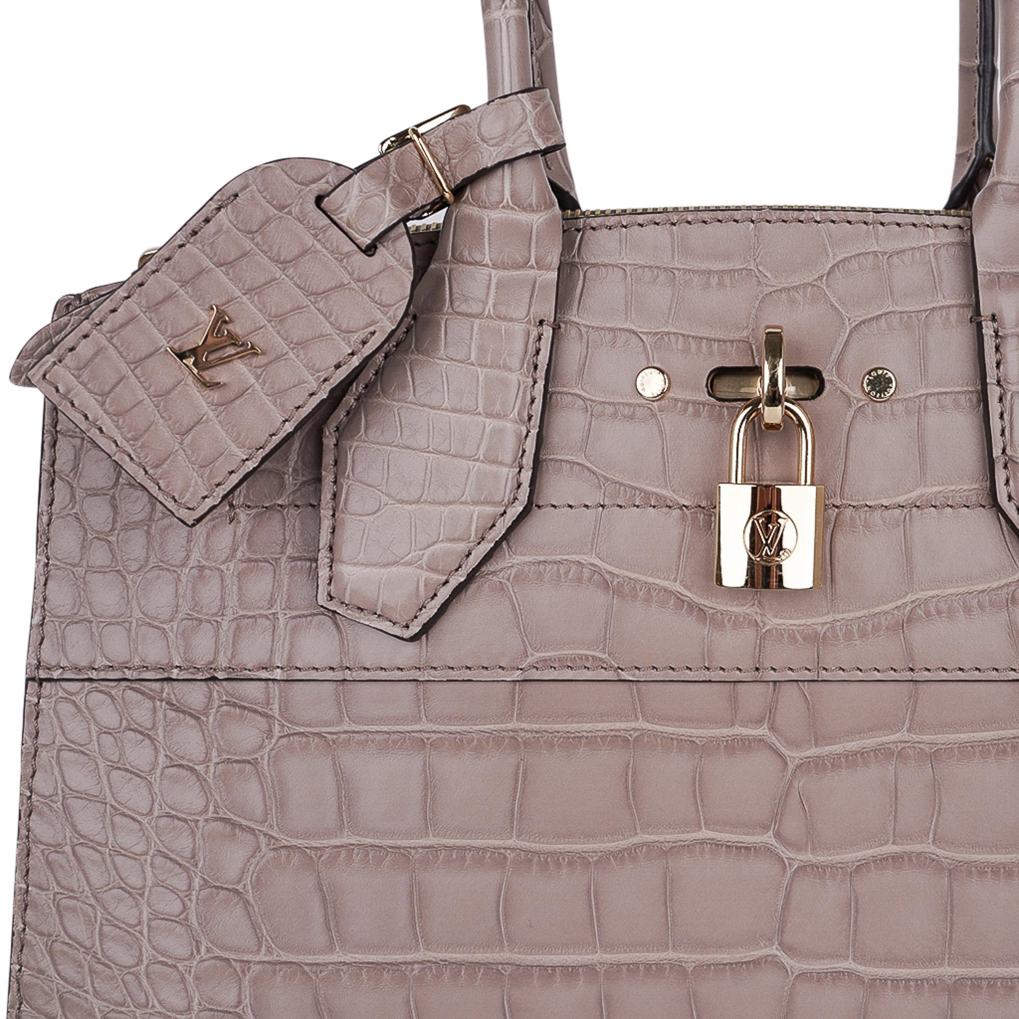 Louis Vuitton City Steamer Bag Taupe Mattes Krokodil Limitierte Auflage  Damen im Angebot