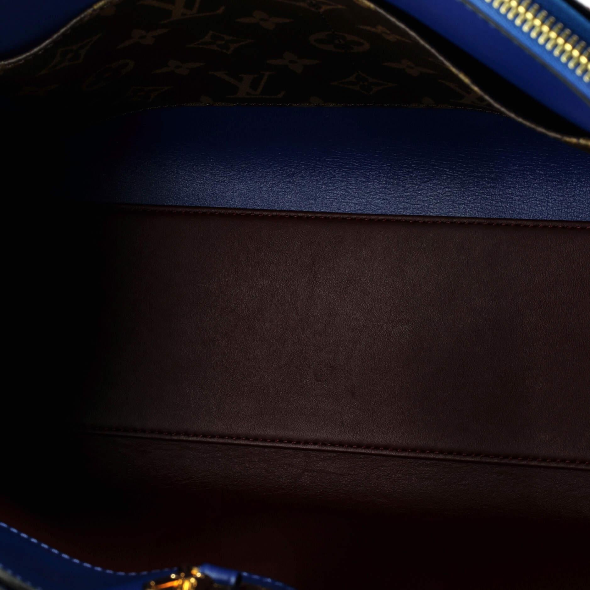 Louis Vuitton City Steamer Handbag Chevron Leather with Monogram Canvas MM For Sale 1