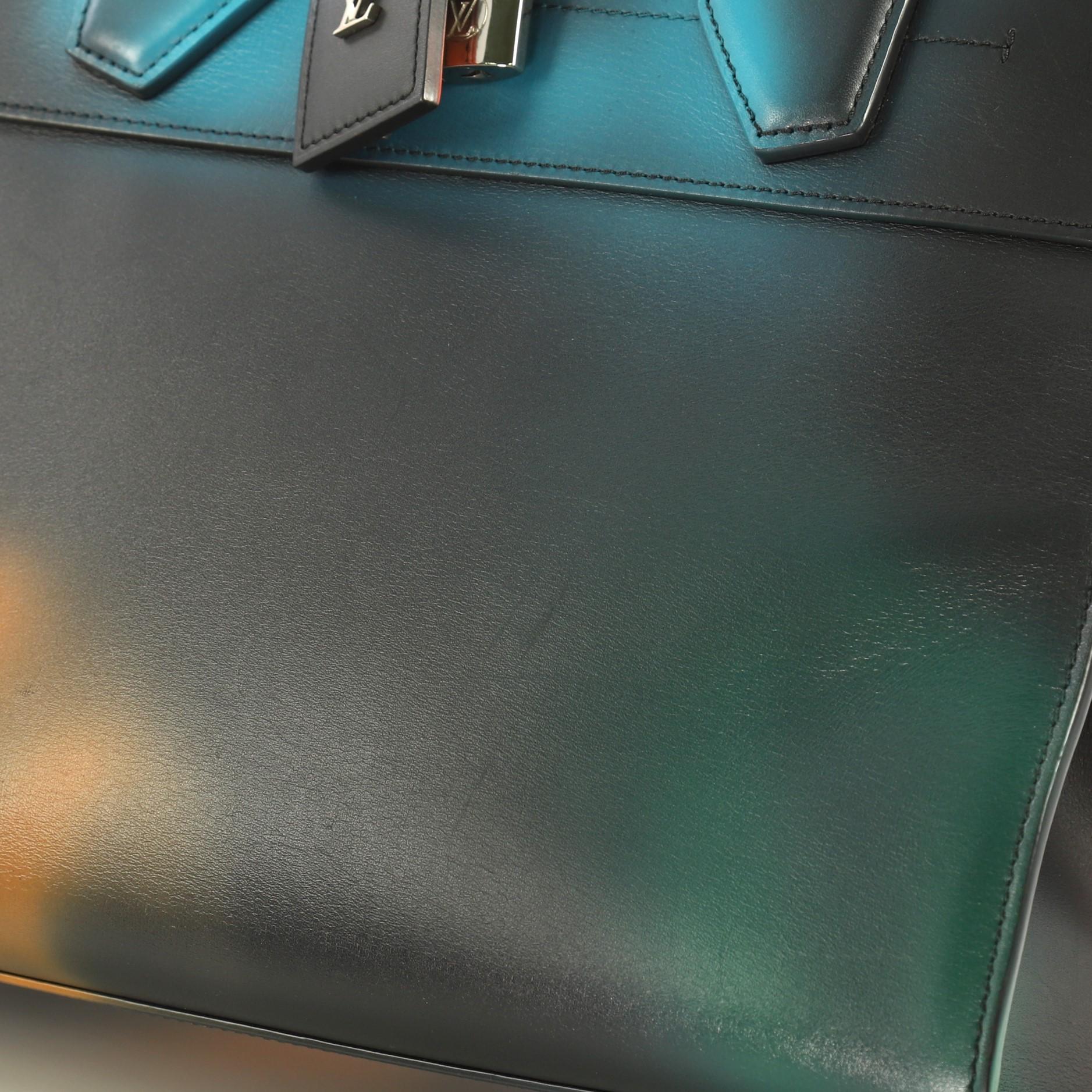 Women's Louis Vuitton City Steamer Handbag Hologram Print Leather MM
