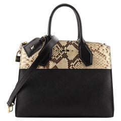 Louis Vuitton City Steamer Handtasche aus Leder mit Python MM
