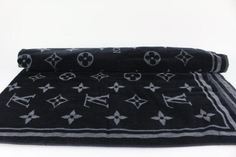 Louis Vuitton Beach Towel Monogram Eclipse Serviette Vine Black Blanket  Cotton
