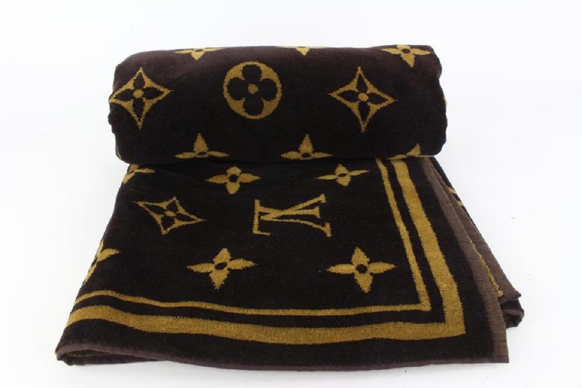 Black Louis Vuitton Classic Brown Monogram Beach Towel 99lv87