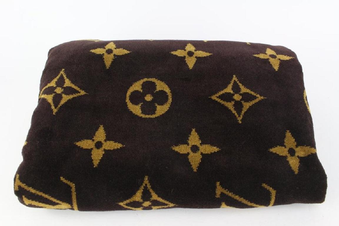 Louis Vuitton Classic Brown Monogram Beach Towel 99lv87 1